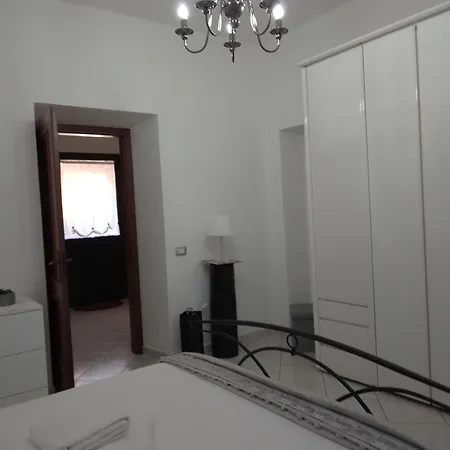 Fontana Nuova Apartment